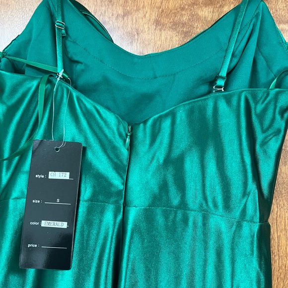Emerald Green High Split Formal Gown -Brand New - Picture 7 of 7